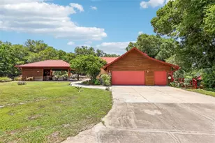35841 Timbertop Ln, Fruitland Park, FL 34731 - Photo 2