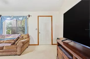 31 Almond Pass Dr, Ocala, FL 34472 - Photo 10