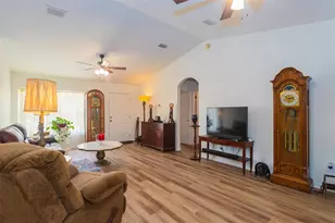 10 Sequoia Dr Trce, Ocklawaha, FL 32179 - Photo 14