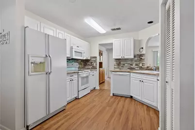 9060 SW 96th Lane #B, Ocala, FL 34481 - Photo 6