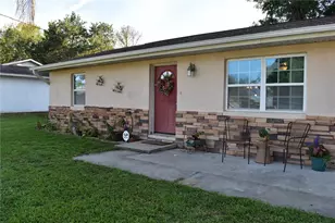 11848 SE 70th Avenue Rd, Belleview, FL 34420 - Photo 1