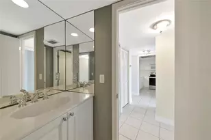 5855 Midnight Pass Rd, Sarasota, FL 34242 - Photo 24
