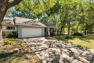 8560 SW 93rd Ln, Ocala, FL 34481 - Photo 2