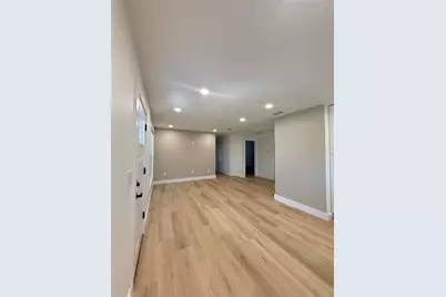 1908 51st Avenue W, Bradenton, FL 34207 - Photo 12