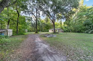3747 SE 126th Pl, Belleview, FL 34420 - Photo 10