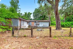 15176 NE 154th Ln, Fort Mc Coy, FL 32134 - Photo 2