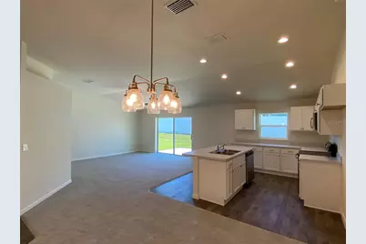 8190 N Wakefield Drive, Citrus Springs, FL 34434 - Photo 4