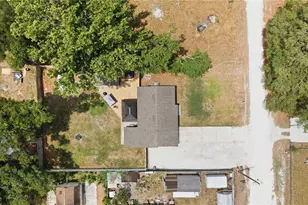1512 NE 37th St, Ocala, FL 34479 - Photo 2