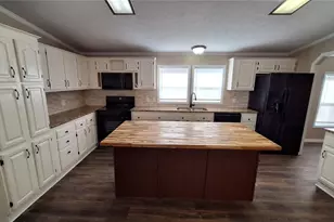 2502 SE 179th Ave, Silver Springs, FL 34488 - Photo 8