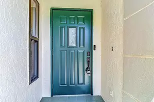18312 Aintree Ct, Tampa, FL 33647 - Photo 8