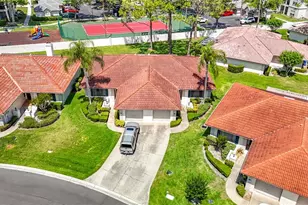 18312 Aintree Ct, Tampa, FL 33647 - Photo 2