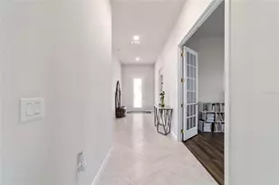 8828 SW 61st Loop, Ocala, FL 34481 - Photo 4