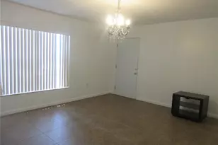 2410 SE 16th Ave, Ocala, FL 34471 - Photo 2
