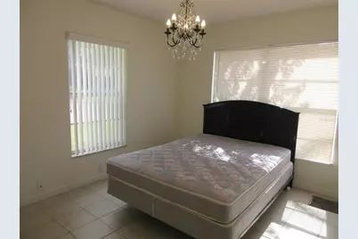 2410 SE 16th Avenue #H, Ocala, FL 34471 - Photo 4