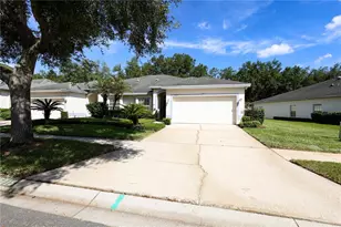 19019 Callaway Ct, Tampa, FL 33647 - Photo 2