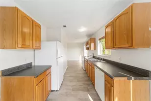 325 Oak Track Course, Ocala, FL 34472 - Photo 12
