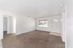 325 Oak Track Course, Ocala, FL 34472 - Photo 8