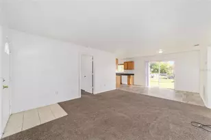 325 Oak Track Course, Ocala, FL 34472 - Photo 6