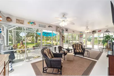 867 Castleberry Circle, The Villages, FL 32162 - Photo 40
