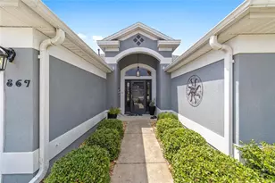 867 Castleberry Cir, The Villages, FL 32162 - Photo 4
