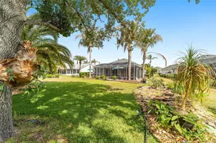 867 Castleberry Cir, The Villages, FL 32162 - Photo 46