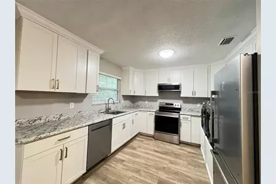 9315 Pine Lane, Ocala, FL 34472 - Photo 8
