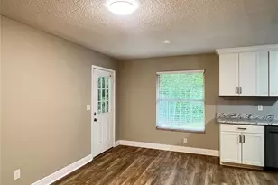 9315 Pine Ln, Ocala, FL 34472 - Photo 4
