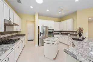 13500 SE 97th Terrace Rd, Summerfield, FL 34491 - Photo 8