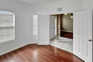 3033 NE 27th St, Ocala, FL 34470 - Photo 4