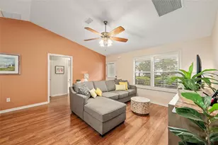 991 Barrymoore Loop, The Villages, FL 32162 - Photo 4