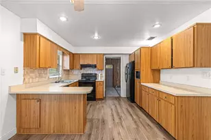 1421 NE 23rd St, Ocala, FL 34470 - Photo 10
