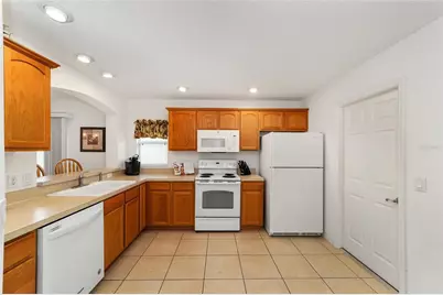 2426 Saffron Lane, The Villages, FL 32162 - Photo 6