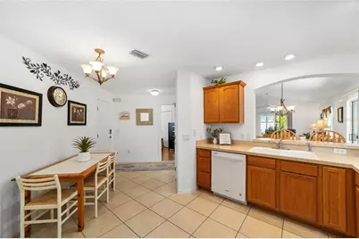 2426 Saffron Lane, The Villages, FL 32162 - Photo 8