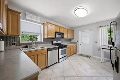 2314 Butler Street, Leesburg, FL 34748 - Photo 14