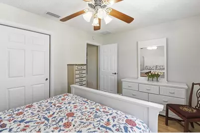 1035 Blythe Way, The Villages, FL 32162 - Photo 32