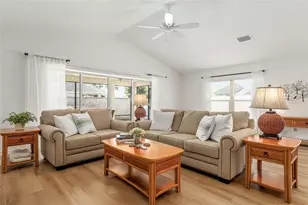 3481 Leelanau Ct, The Villages, FL 32163 - Photo 24