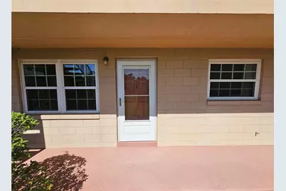 1100 E Caroline Street #123, Tavares, FL 32778 - Photo 1
