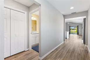 5690 Craft Ct, The Villages, FL 32162 - Photo 8