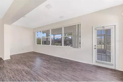 1149 Emerald Dunes Drive, Sun City Center, FL 33573 - Photo 12