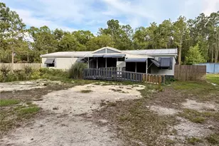 7561 SE 120th Ct, Morriston, FL 32668 - Photo 1