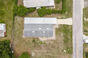 2011 NW 28th Ct, Ocala, FL 34475 - Photo 28