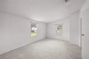 2011 NW 28th Ct, Ocala, FL 34475 - Photo 8