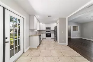 35 Pine Cir, Ocala, FL 34472 - Photo 14