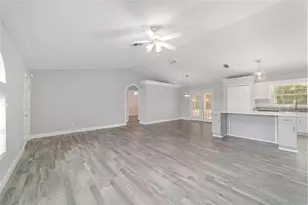3920 SE 17th Ln, Ocala, FL 34471 - Photo 8