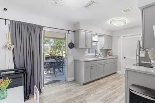 56 S Columbus St, Beverly Hills, FL 34465 - Photo 8