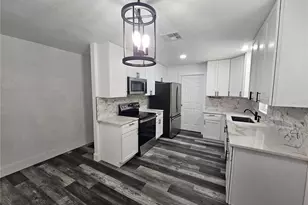 8198 SE 164th Pl, Summerfield, FL 34491 - Photo 8