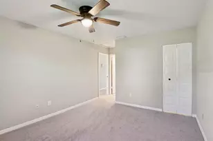 2304 Glenmore Cir, Sun City Center, FL 33573 - Photo 6