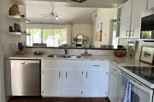 12595 SE Sunset Harbor Rd, Weirsdale, FL 32195 - Photo 16