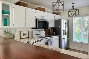 12595 SE Sunset Harbor Rd, Weirsdale, FL 32195 - Photo 18