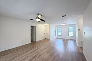 11 Bahia Ct Loop, Ocala, FL 34472 - Photo 4